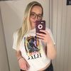 Samantha Baars - @sambaars - Poshmark